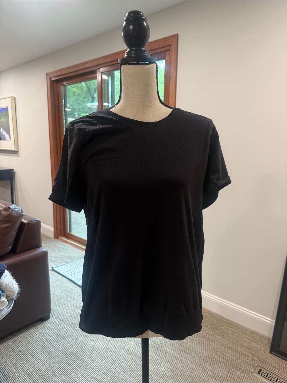 Black XL Athleta short sleeve top